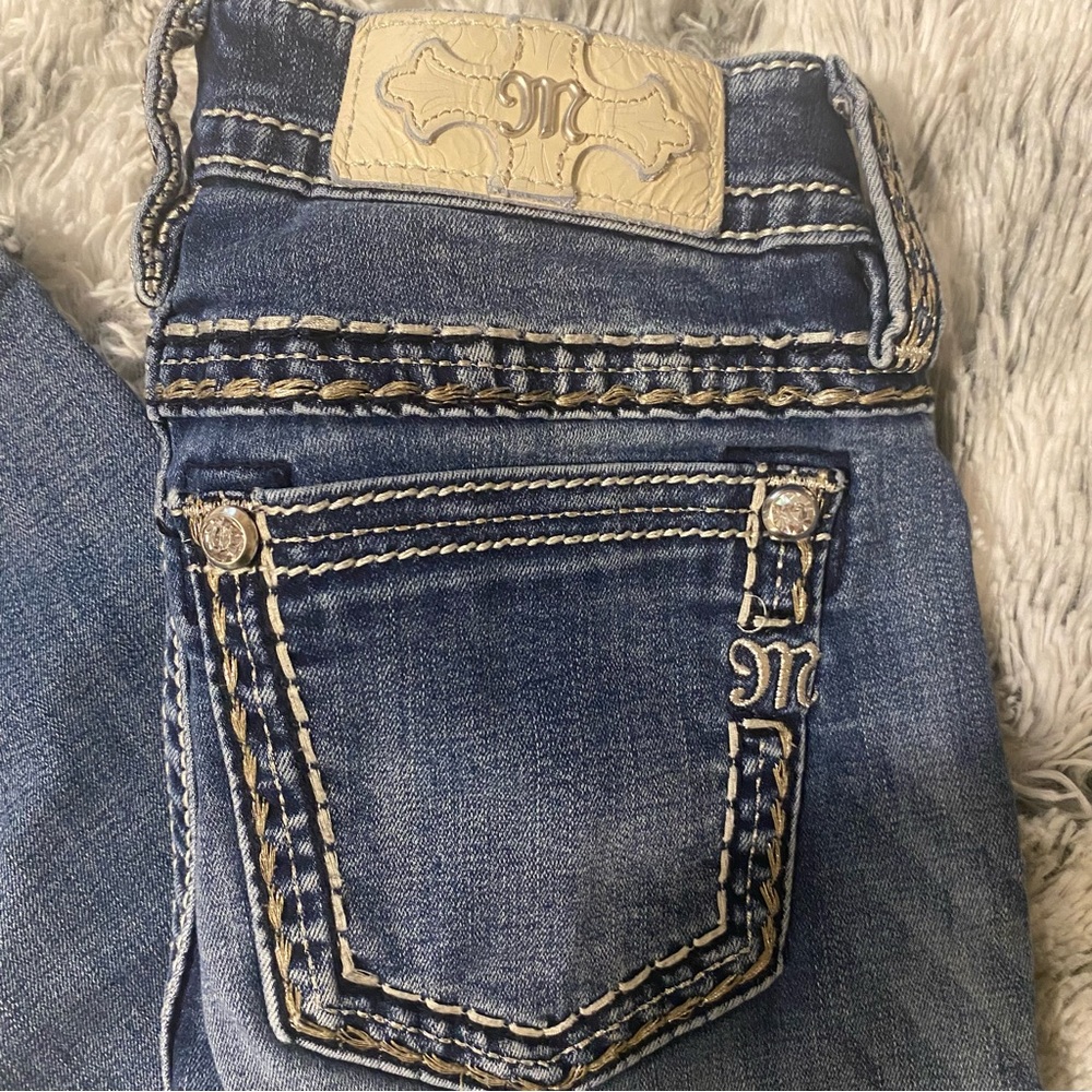 🌸LOW RISE MISS ME JEANS🌸